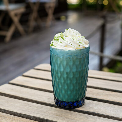 Молочный коктейль Черника в Пекарня Мишеля по цене 400 ₽