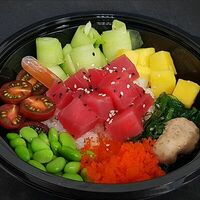 Поке с мясом тунца в Renai - суши класса премиум