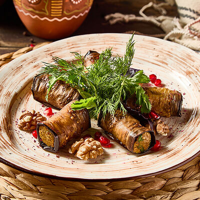 Рулетики из баклажанов в PRO.Хинкали by Novikov по цене 650 ₽