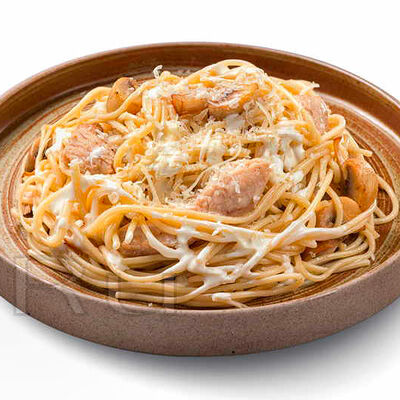 Спагетти с цыпленком и грибами в РУ пицца по цене 450 ₽