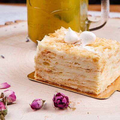 Десерт Наполеон в Много хлеба по цене 201 ₽