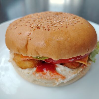 Чикен бургерв Аль-Араби по цене 280 ₽