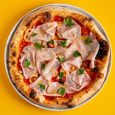 Пицца Прошутто котто (Prosciutto Cotto Pizza) в Matteos по цене 740 ₽