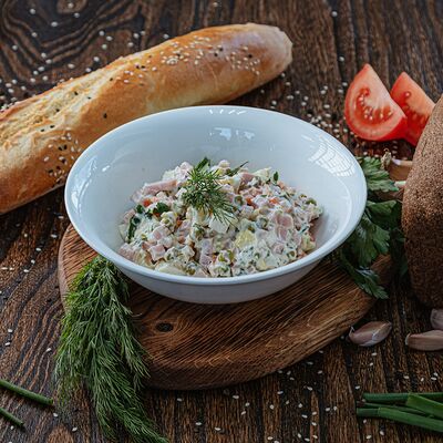 Салат Оливье в Пекарня №1 по цене 247 ₽