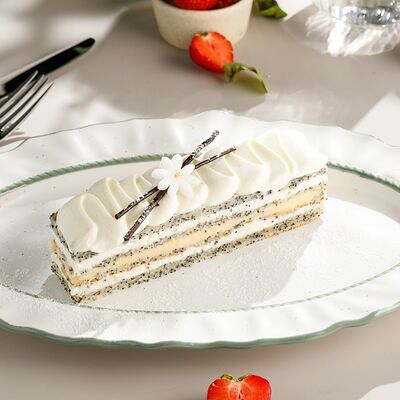 Торт Лимонно-маковый в Кукумбер по цене 650 ₽