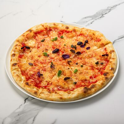 Пицца Маргарита в Bruni Prosecco Bar по цене 900 ₽