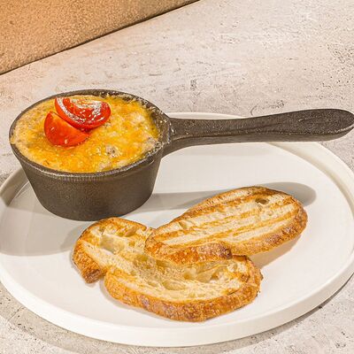 Жюльен с курицей и грибами в Stories по цене 390 ₽