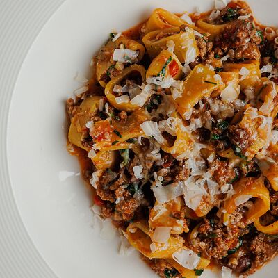 Паста болоньезе в L Atelier Petrovka по цене 1590 ₽