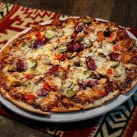 Пицца на роштеле в Вински Подрум