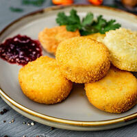 Ассорти сыров панко в Рабарбар