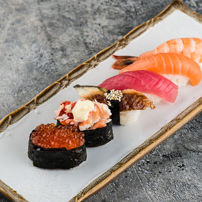 Суши Угорь в ЛарисуВаннуХочу по цене 120