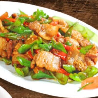 Свинина со свежим перцем в ГУаНЬ ЯНЬ по цене 1100 ₽