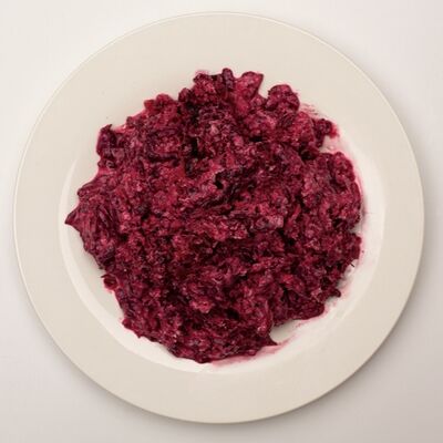 Салат из свеклы с чесноком в Кафе Семейное по цене 85 ₽