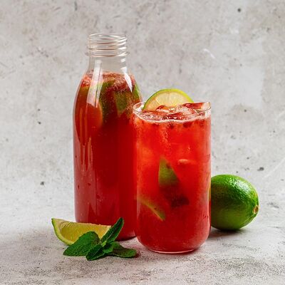 Домашний лимонад Малина-гибискус в Bona по цене 550 ₽