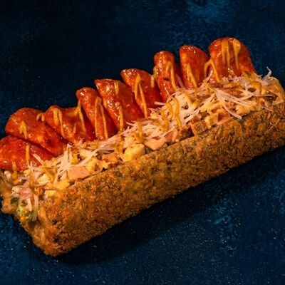 Хот-дог ролл в Почтальон суши по цене 832 ₽