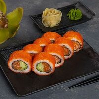 Калифорния в масаго с лососем в Суши Well