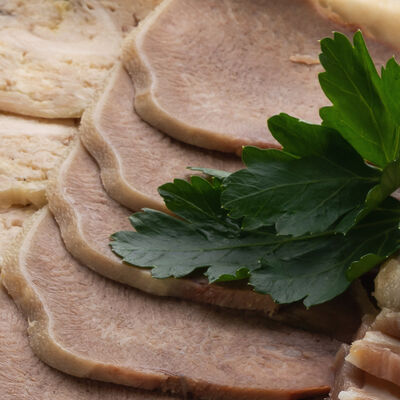 Язык отварнойв Дача по цене 745 ₽