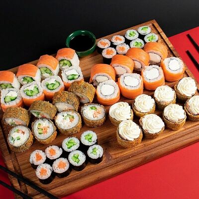 Сет Jan Вкусно и на этом точка в Рыбин Гуд Sushi Premium по цене 3390 ₽