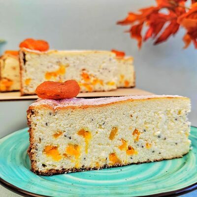 Запеканка творожная с курагой и семенами чиа в Брауни по цене 310 ₽