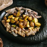 Сельдь в двух маринадах с молодым картофелем в Мамонт