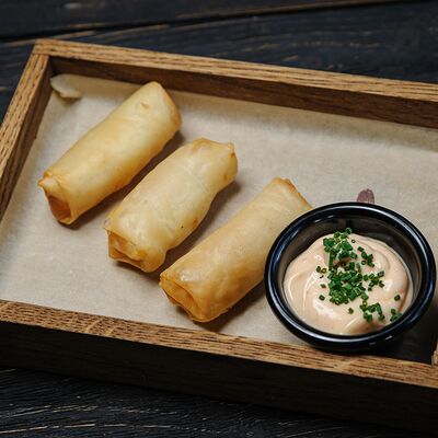 Хрустящие блинчики с крабом в Загород по цене 1190 ₽