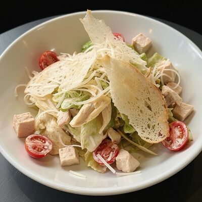 Цезарь с курицей в Винегрет по цене 500 ₽