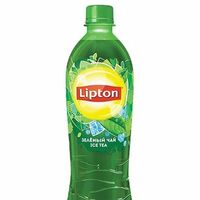 Напиток холодный зеленый чай Липтон в пластиковой бутылке в Европа