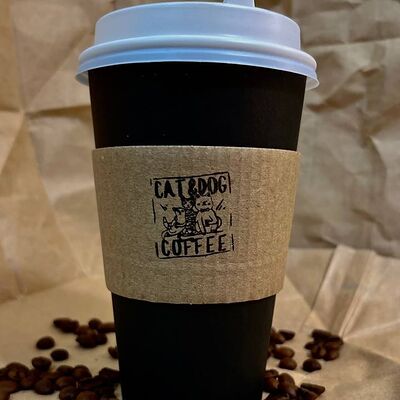 Кофе Коргичино (капучино) в Cat & Dog Coffee по цене 210 ₽