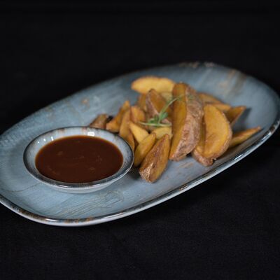 Картофель по-деревенски в Imna Lounge по цене 350 ₽