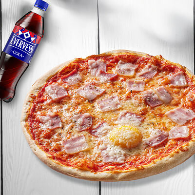 Пицца Карбонара и Evervess Кола в Перчини по цене 700 ₽