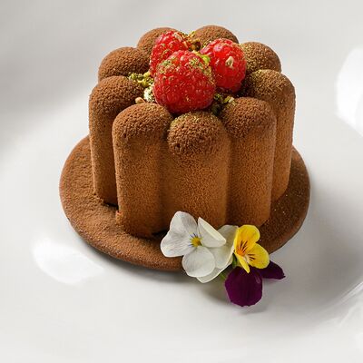 Фисташковое птичье молоко с малиной в La Provincia по цене 1100 ₽