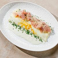 Белковый омлет с ветчиной из индейки и пармезаном в Этажи