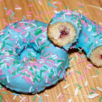 Пончик Тутти-фрутти в Хлеборезов по цене 89 ₽