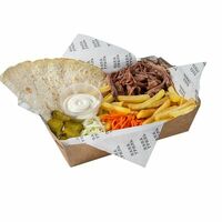 Шаурма на тарелке с рваной говядиной в ПАПА ГРИЛЬ
