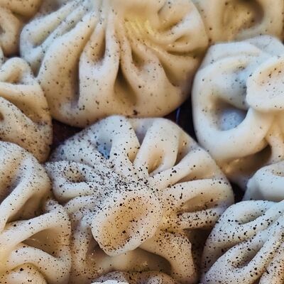 Хинкали Ручной Лепки в Пельмешка по цене 365 ₽