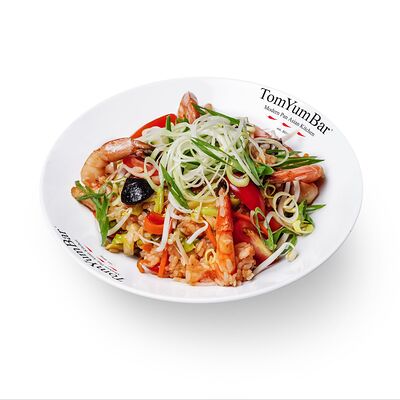 Сборный Wok с креветками в Tomyumbar по цене 648 ₽