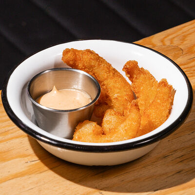 Креветки с соусом манго-чили в SALUT! по цене 640 ₽