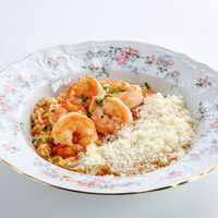 Ризотто с креветками в Parmesano