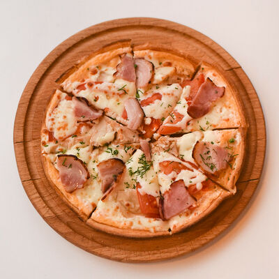 Пицца Карбонара в Pizza Club по цене 415 ₽