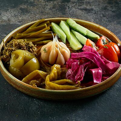 Ассорти солений в Пряности & Радости на Васильевском по цене 690