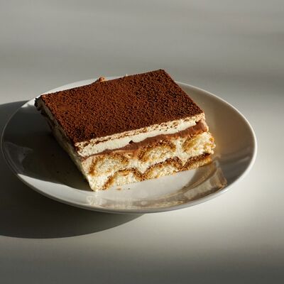 Тирамису с шоколадомв COFFEESET по цене 410 ₽