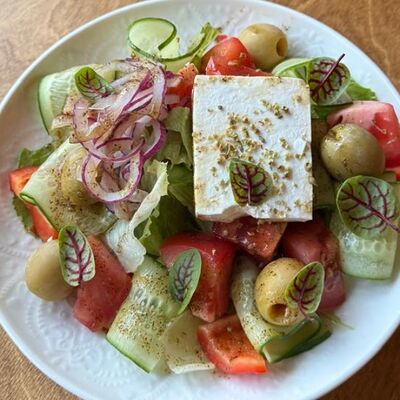 Греческий салат с оливками Bella Contadina в Cook cafeshop по цене 790 ₽