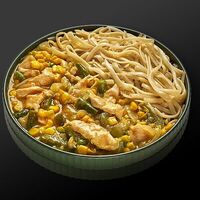 Жёлтый карри с цыплёнком и лапшой WOK в Большой ФО