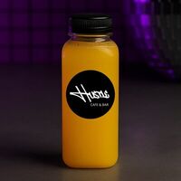 Лимонад манго-маракуйя в Hustle Bar & Cafe