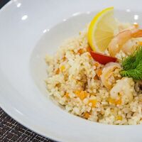 Рис с Креветками и овощами в Fit cafe