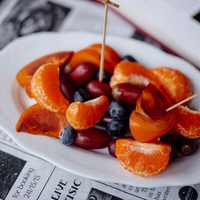 Ягоды и фрукты в Охара по цене 370 ₽