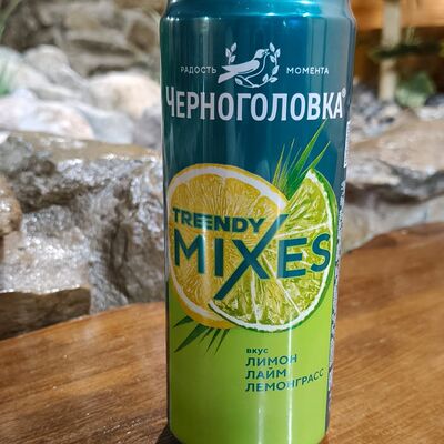 Напиток газированный со вкусом Лимон, лайм и лемонграсс в Шарики по цене 140 ₽