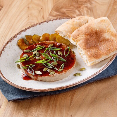 Паштет из печени цыпленка с ткемали, битыми огурцами и пури в ПуриПури по цене 480 ₽