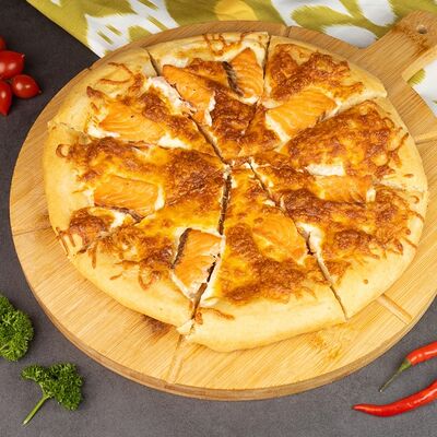 Пицца с лососьем в Чайхана Hanum по цене 760 ₽