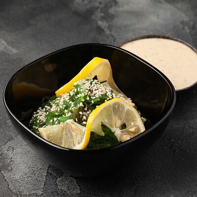 Салат Чука в SushiHit по цене 190 ₽